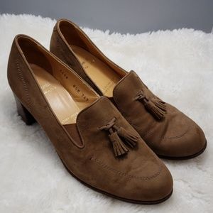 Gravati tassel suede pump